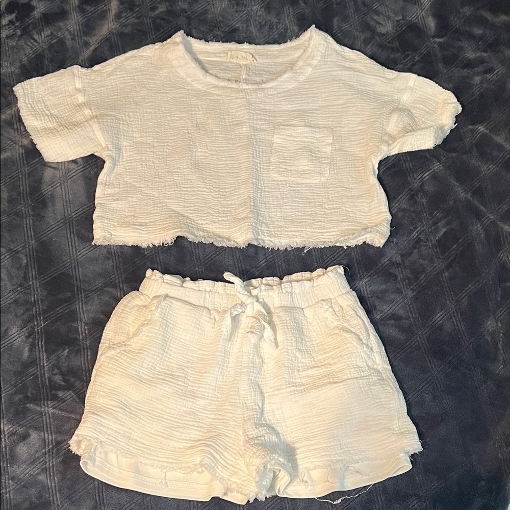 Women's Cream Textured Two-Piece Set